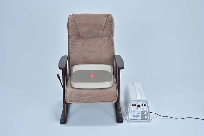 温熱式指圧代用器P590と局部用スペシャルマット